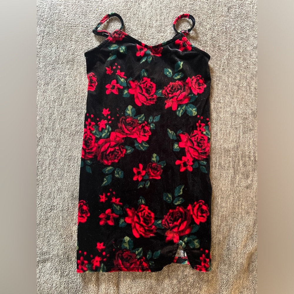 💛3 for $16 Sale/Girl’s Rose Dress
